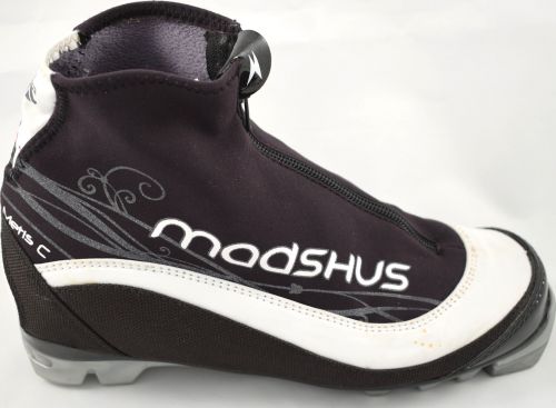 б/у лыжные ботинки MADSHUS METIC C CLASSIC W